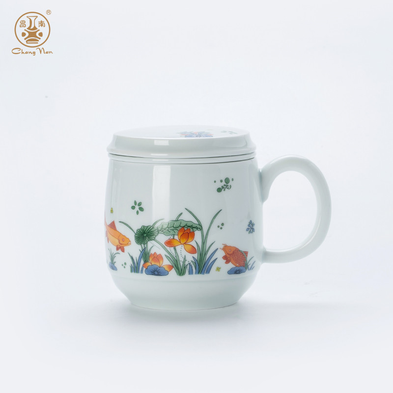 影青“鱼戏”办公杯